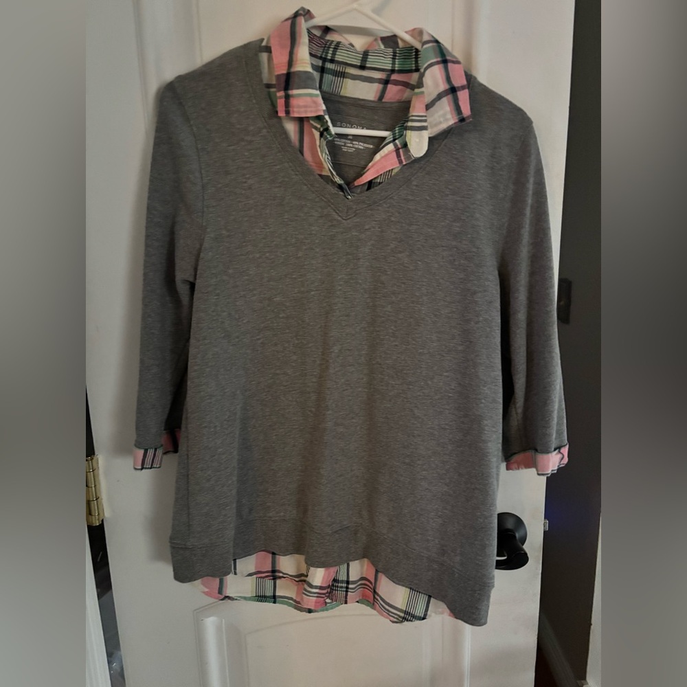 Women’s blouse